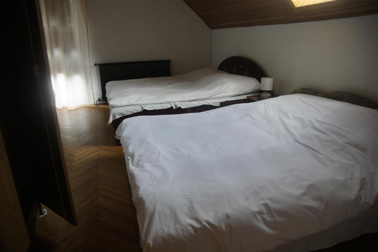 Szuzanna Fenyves Panzio Bed and Breakfast Siófok Exteriör bild